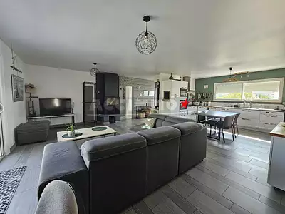 Maison, 137 m²