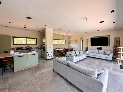 Maison, 152 m²