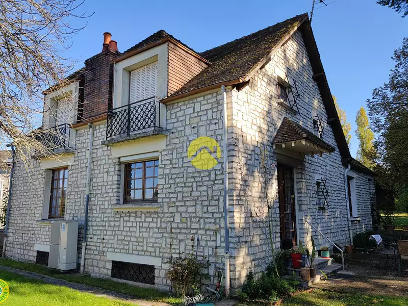 Maison, 174 m²