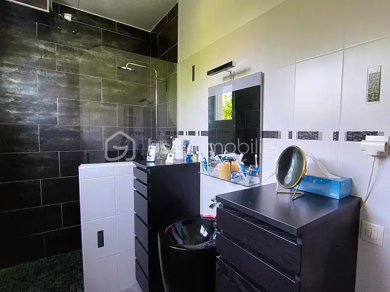 Maison, 172 m²