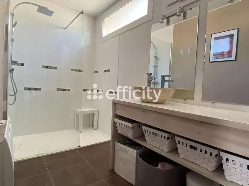 Maison, 115 m²