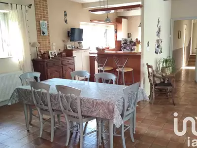 Maison, 210 m²