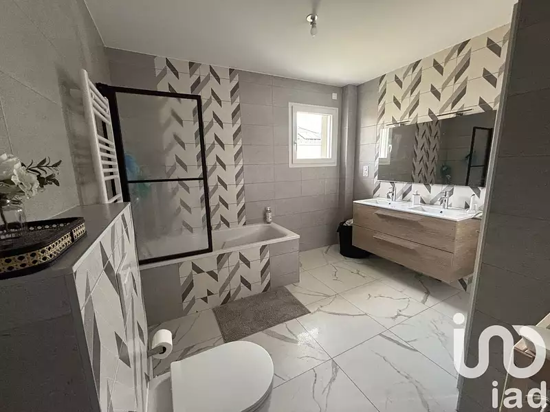 Maison, 104 m²