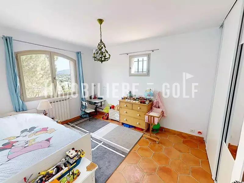 Maison, 300 m²