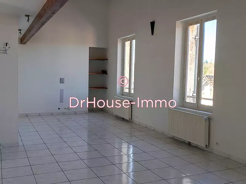 Immeuble, 250 m²