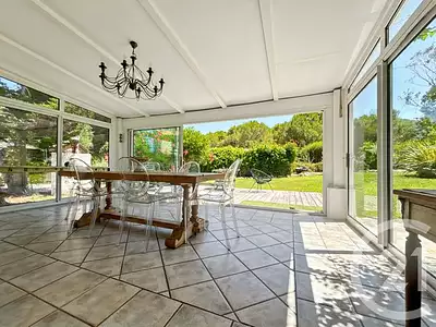 Maison, 182,5 m²