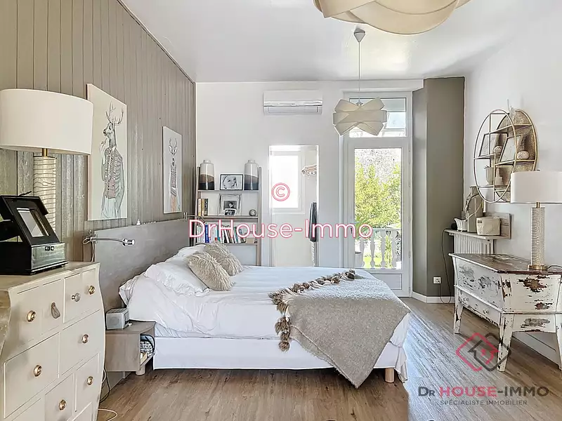 Maison, 208 m²