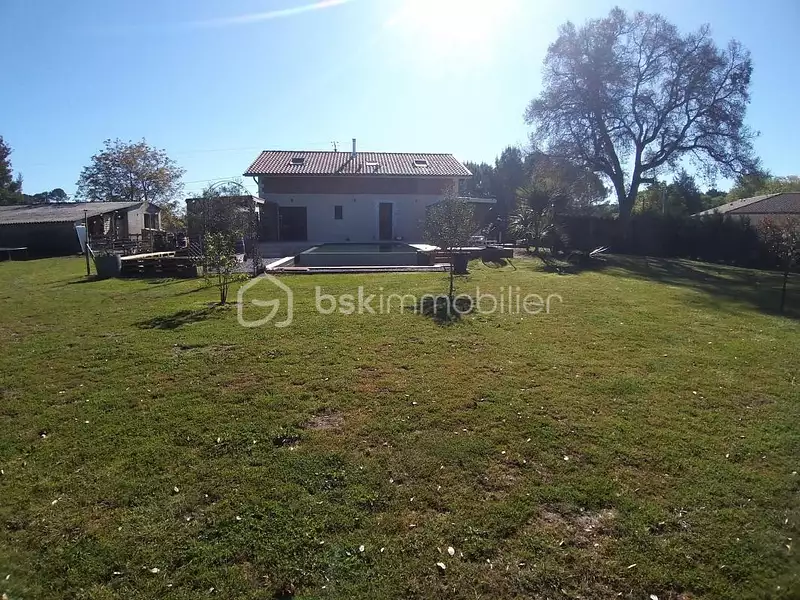 Maison, 140 m²