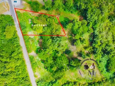 Terrain, 1 203 m²