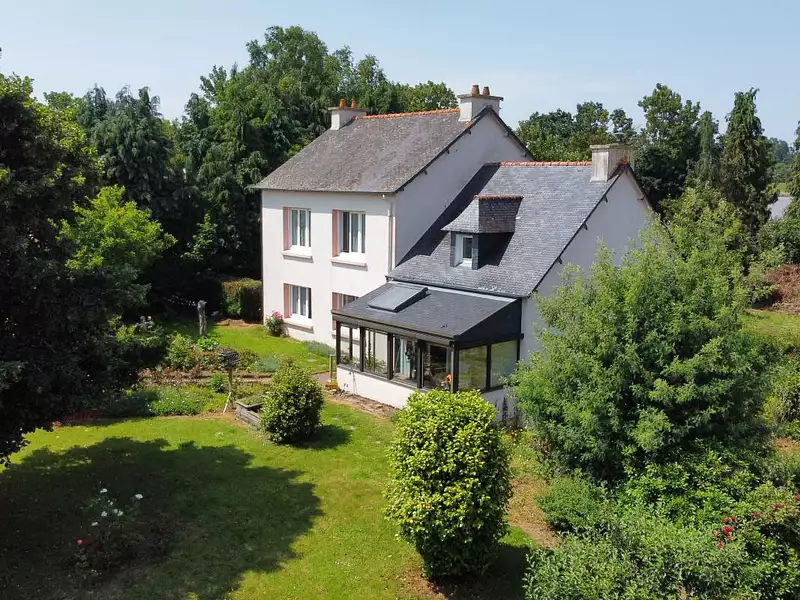 Maison, 167 m²