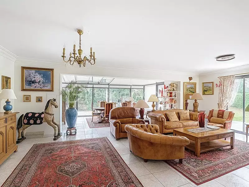 Maison, 230 m²