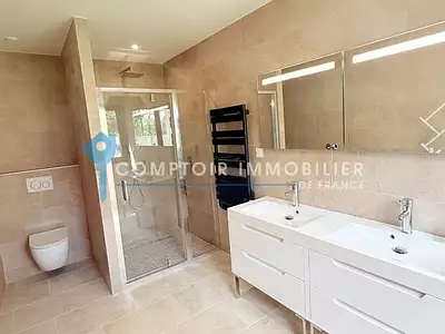 Maison, 150 m²