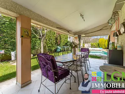 Maison, 181 m²