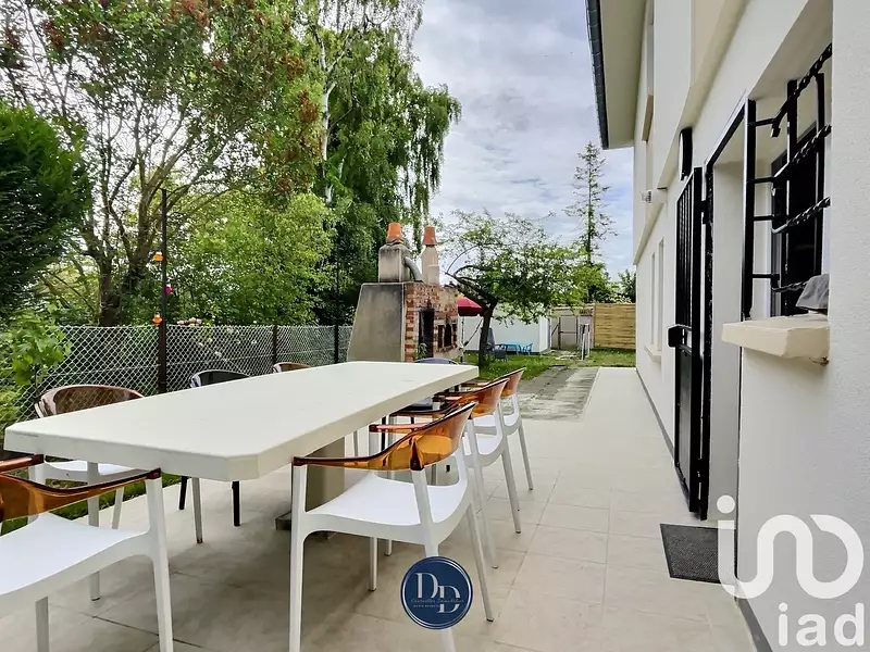 Maison, 180 m²