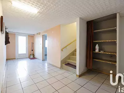 Maison, 196 m²