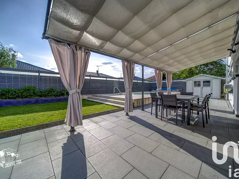 Maison, 180 m²