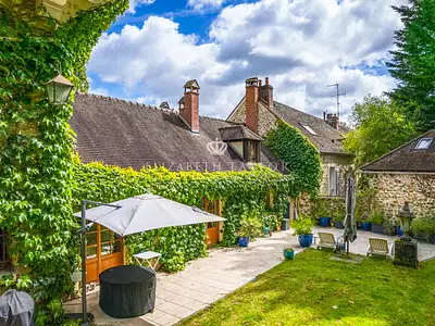 Maison, 360 m²