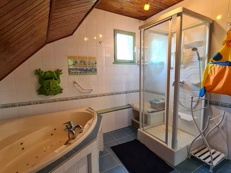 Maison, 217 m²