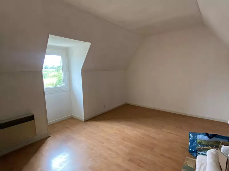 Maison, 196 m²