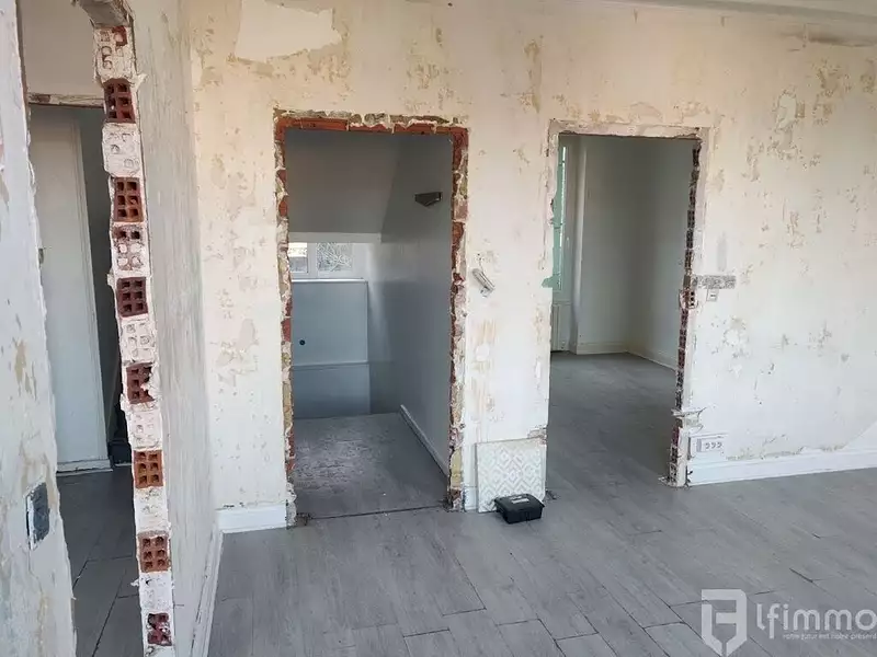 Maison, 157 m²
