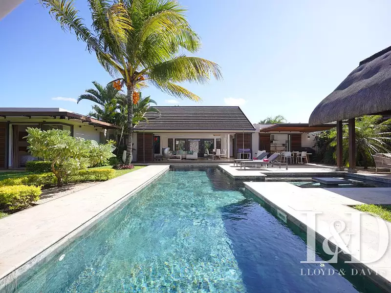 Maison, 290,9 m²