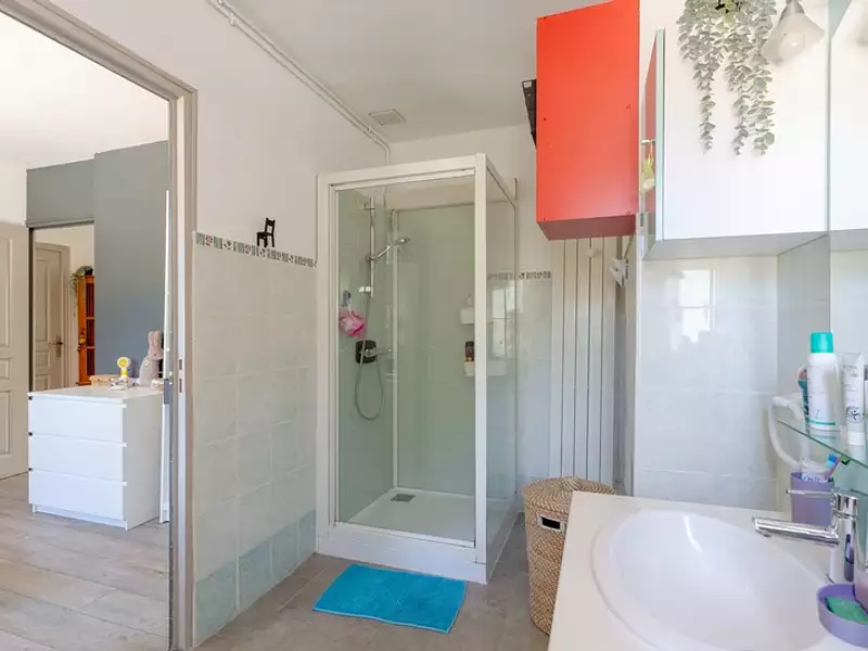 Maison, 160 m²