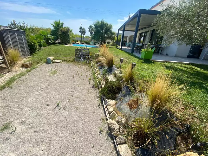 Maison, 215 m²