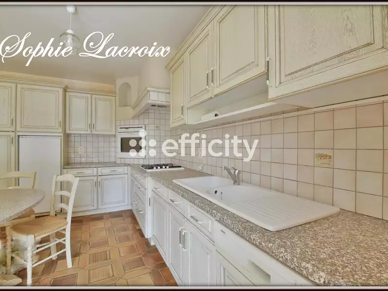 Maison, 142 m²