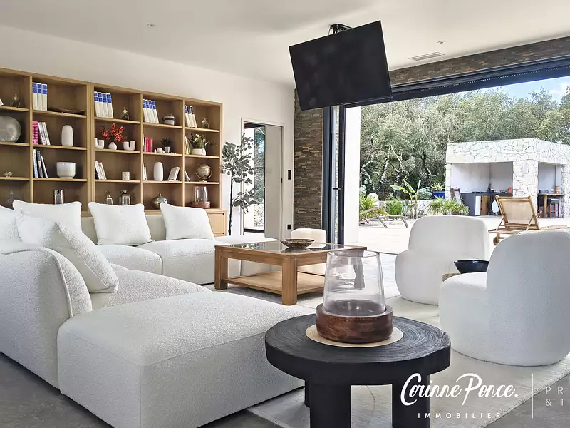 Maison, 332 m²