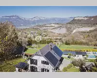 Maison, 280 m²