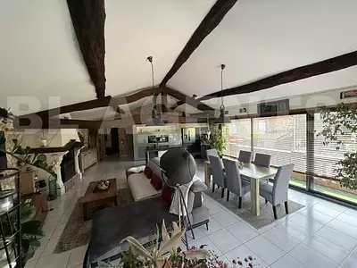 Maison, 269 m²