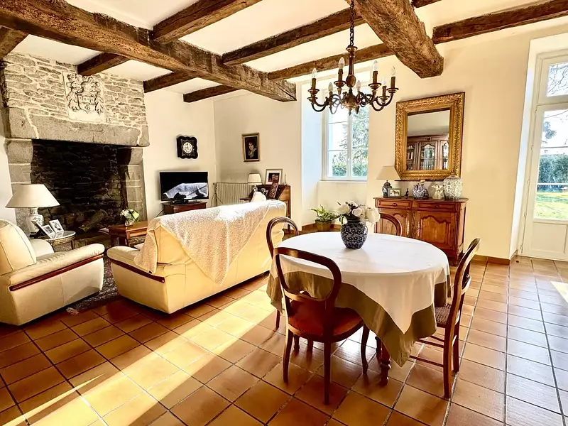 Maison, 161 m²