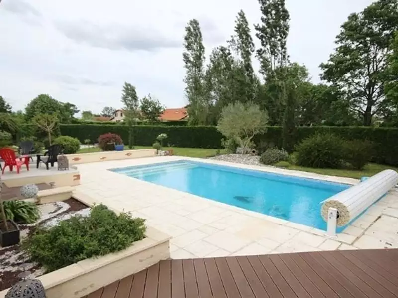 Maison, 180 m²