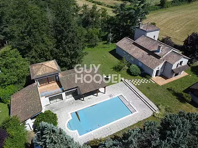 Maison, 340 m²