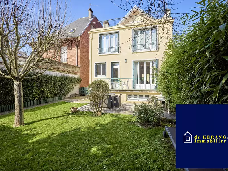 Maison, 177 m²