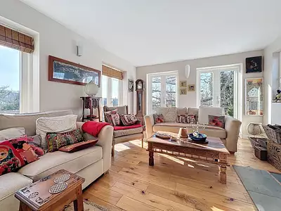 Maison, 268 m²