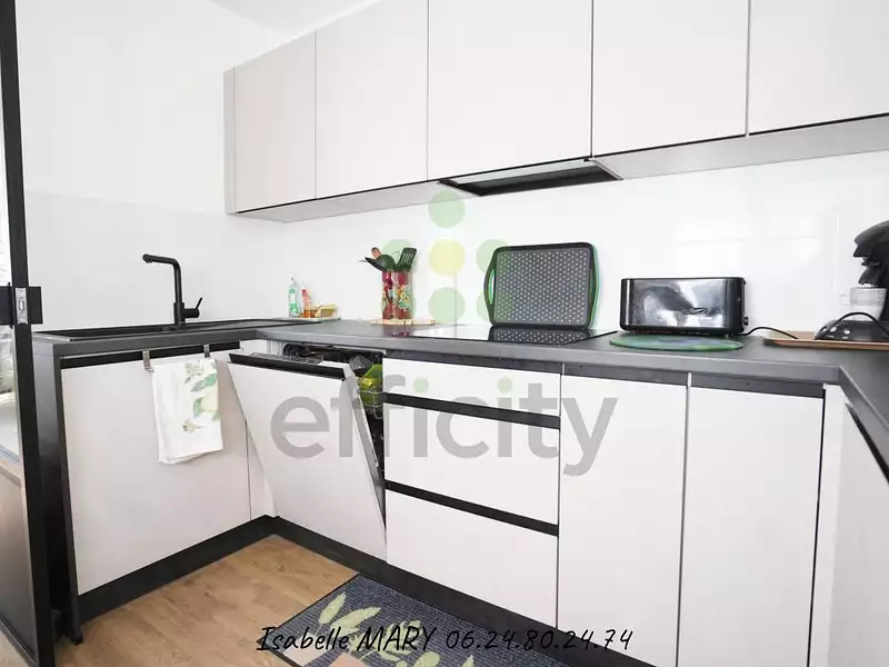 Maison, 179 m²