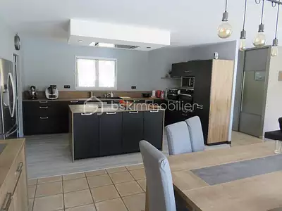 Maison, 120 m²