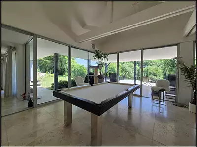 Maison, 210 m²