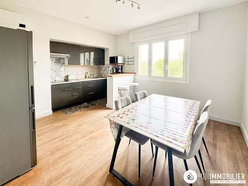 Appartement, 264 m²