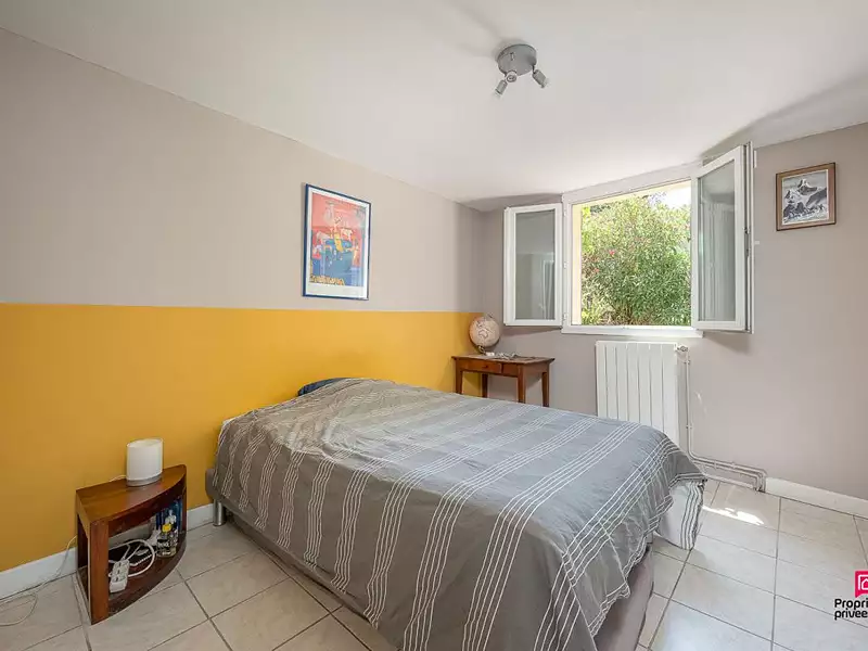 Maison, 196 m²