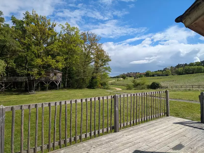 Maison, 900 m²