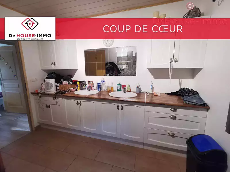 Maison, 242 m²