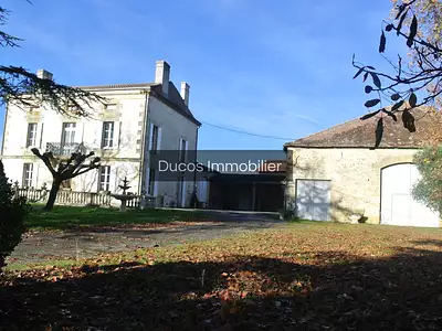 Maison, 244 m²