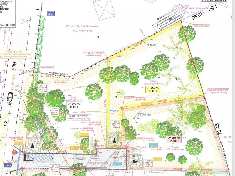 Terrain, 646 m²
