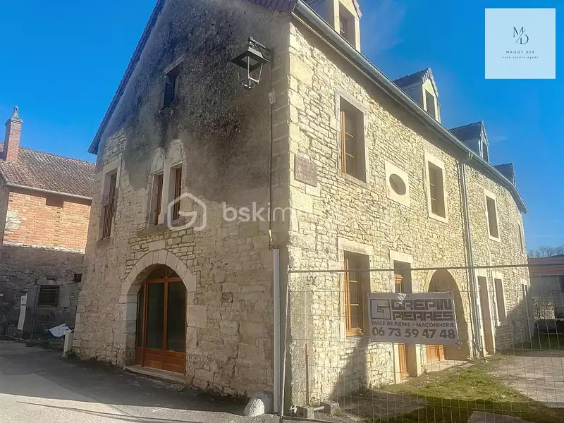 Maison, 300 m²