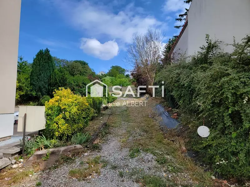 Terrain, 3 400 m²