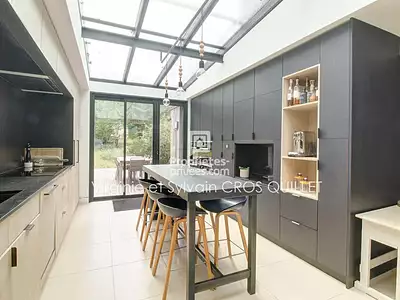 Maison, 209 m²