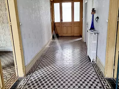 Maison, 197 m²