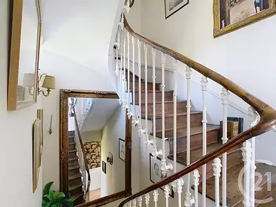 Maison, 246,8 m²